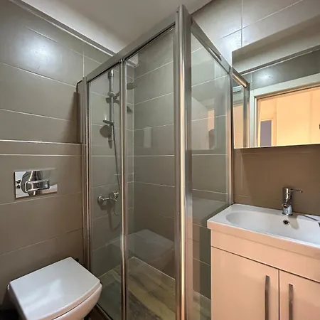 4 Odali Espark, Haller, Train Station Area Apartment