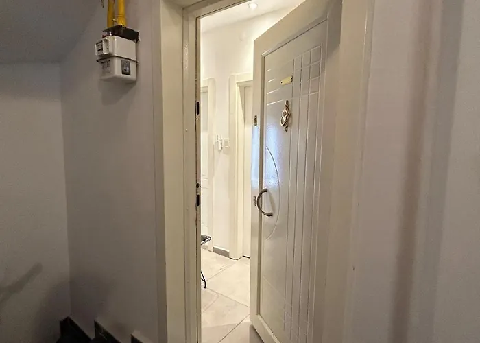 Apartamento 4 Odali Espark, Haller, Train Station Area